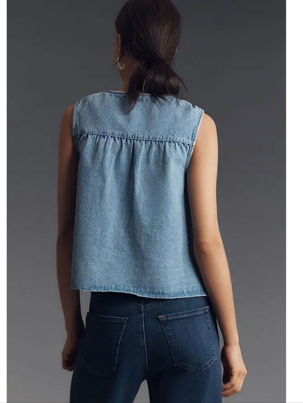 Mare Mare Light Wash Denim Shirred Sleeveless Top - Picture 4 of 10